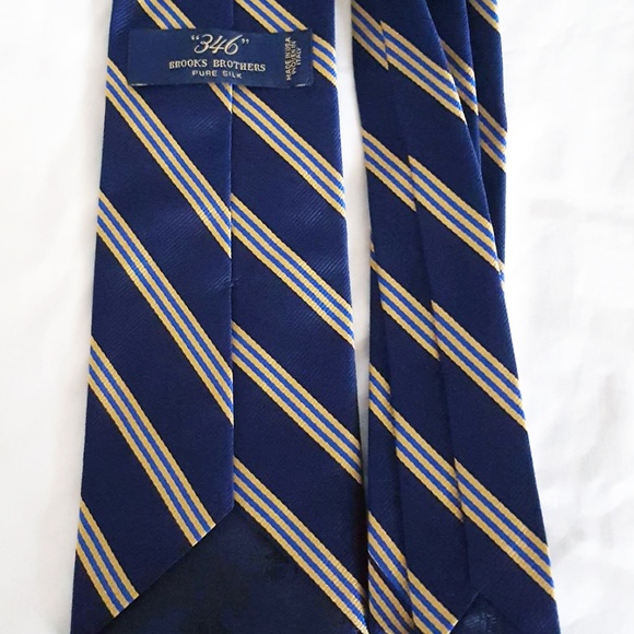 Brooks Brothers Other - Brooks Brothers 100% Silk Blue Striped Neck Tie